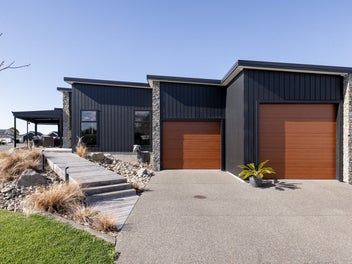 Serenity on Fairway Views