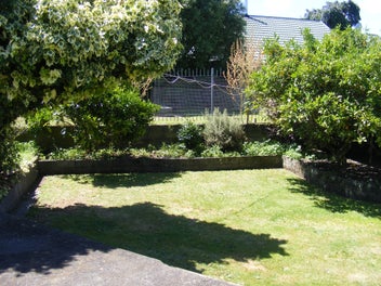 Image 1 of 8
