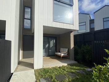 Image 1 of 14