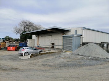 Image 1 of 2