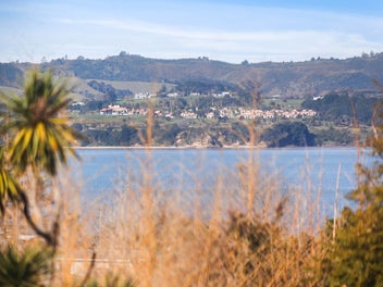 Family Home with Sea Views in Macleans