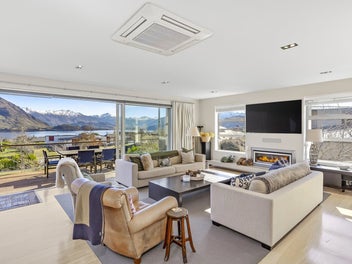 Modern luxury and perfectly positioned