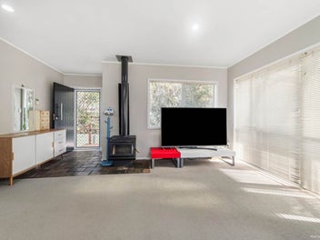 First Time in 15 Years – Sunny Single-Level Home