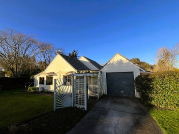 Image 1 of 21