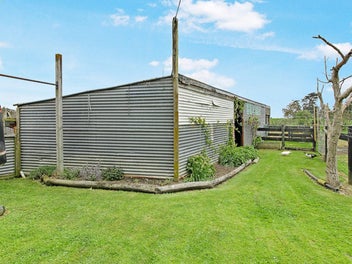 Acreage Advantage in the Heart of Marton
