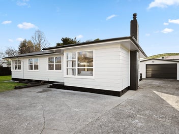 Stylish, Spacious, and Move in Ready!