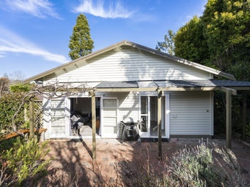 Owners Moving - Ready to Sell!