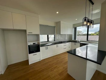 Luxury Living Meets Birkenhead Convenience