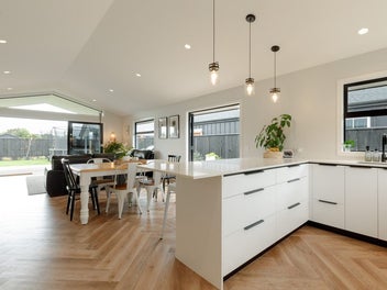 Stunning Opportunity in Mapua Village