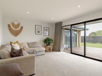 Stunning Opportunity in Mapua Village