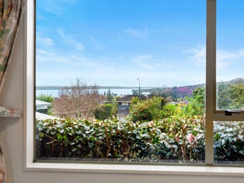 Harbour Views & Hidden Potential