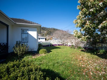 Must Sell - Fantastic Opportunity Near Nelson CBD