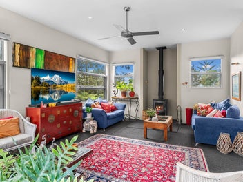 A Stylish Sanctuary in the Heart of Nature