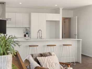 Buy NEW in Empire Crescent
