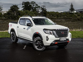 2025 Nissan Navara Pro-4X 2.3D/4Wd/7At