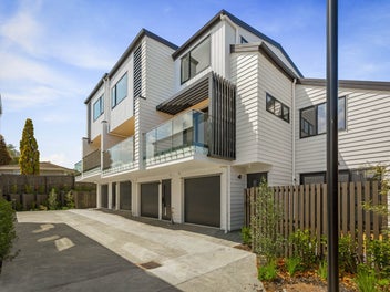 Fairdale Terraces - Elegance Meets Practicality