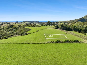 Amazing Lifestyle Opportunity in Golden Bay