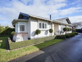 Location, Location, Location at 12 Russel Street