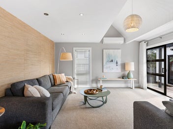 Coastal Dual Living Done Right!