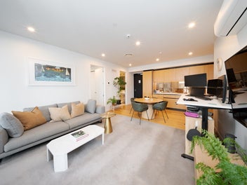 East-Facing Luxury in Wynyard Quarter