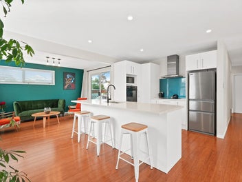 Renovated family home with sub-division potential