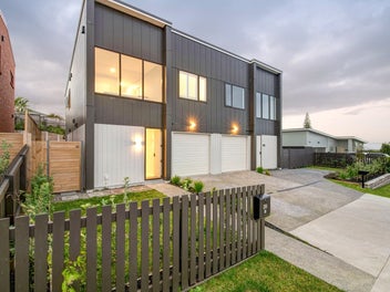 Act Fast – Modern Townhouse, Prime Location!