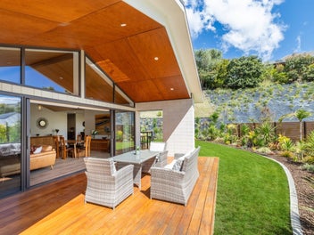 Stylish contemporary living, priced to sell