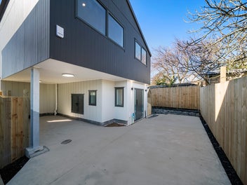 Image 1 of 18