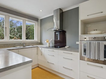 Character Meets Contemporary in Wakari