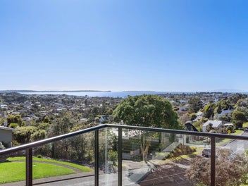Better Than New! 2025 Build – Stunning Sea Views