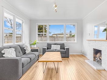Light Bright, Weatherboard Delight