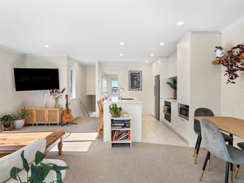 FIRST HOME BUYERS STEP ONTO THE PROPERTY LADDER