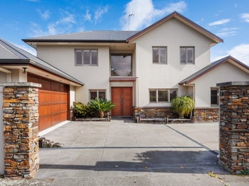 Real Estate Gold in Hokowhitu!