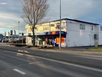 Image 1 of 11