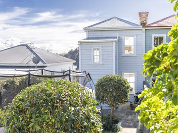 Sweeping Views, Heritage Charm