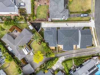 Unbeatable lifestyle - Move-In Ready!