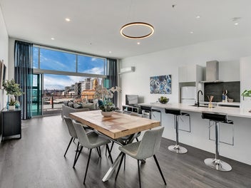 Penthouse Perfection on the Waterfront