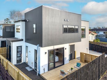 Freehold & Brand New - Elegant Family Living