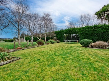 Rural views - low maintenance