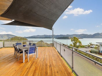 Architectural living with harbour views