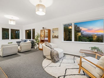 A beautifully presented and renovated 1960s home.
