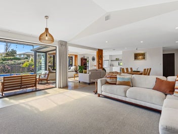 Lifestyle Resort-Inspired Sanctuary in the City