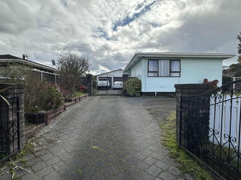 Image 1 of 17