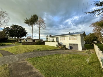 Image 1 of 9
