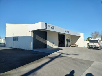 Image 1 of 2