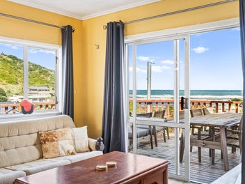 Stylish, Sunny & Set to Impress