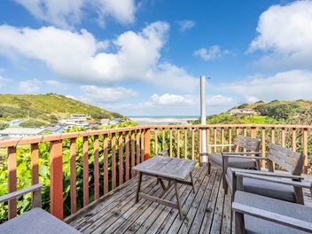 Beachside Living & Income Opportunity