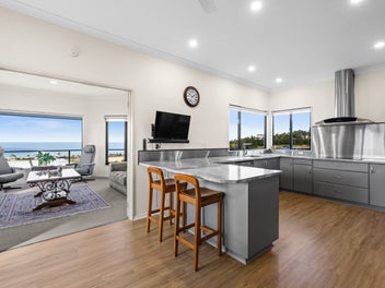 The Hawkes Bay dream, genuinely offered