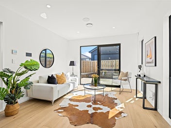 Smart, Stylish, Single-Level Living!