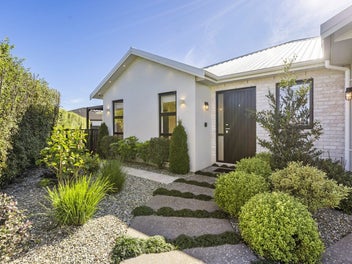 A master-class in single level living